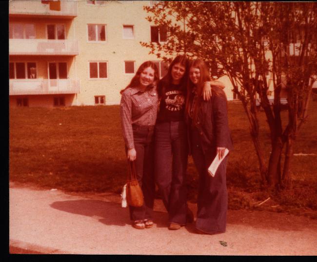 Deborah Jeanne Palfrey and Brandy Britton at the US Army 66th Military Intelligence Group in 1977